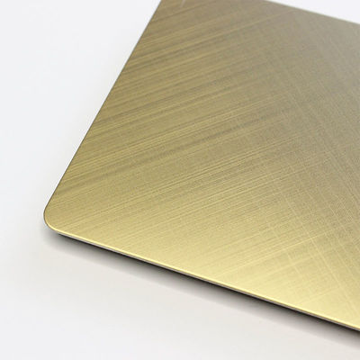 Aisi 316 Pvd ha colorato la linea sottile trasversale dello specchio dell'oro dello strato di acciaio inossidabile