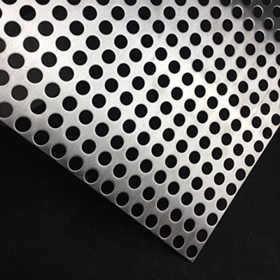 foro Mesh Sheet del metallo perforato del piatto di acciaio inossidabile di spessore di 0.28mm piccolo