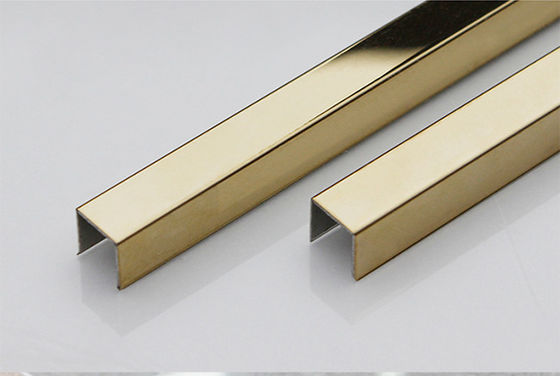 buon prezzo Disposizione a forma di U 0.5mm~3mm dello specchio della disposizione 20mm delle mattonelle di acciaio inossidabile dell'oro 316 spessi in linea